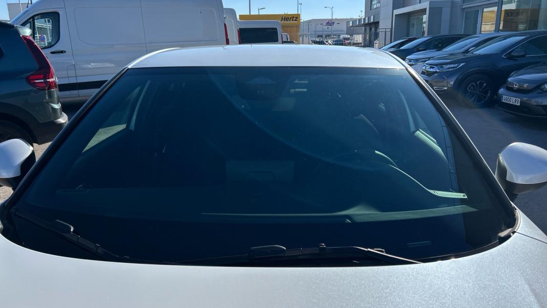 Honda Civic 2.0 i-MMD Elegance CVT