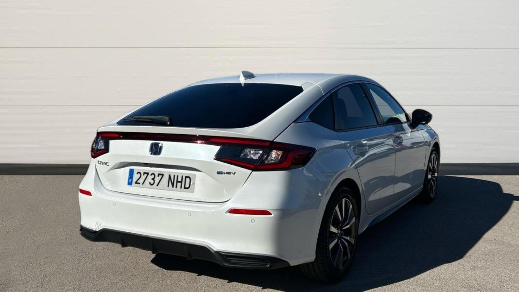 Honda Civic 2.0 i-MMD Elegance CVT