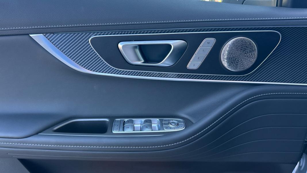EBRO S700 1.5 TGDI PHEV Luxury E-CVT
