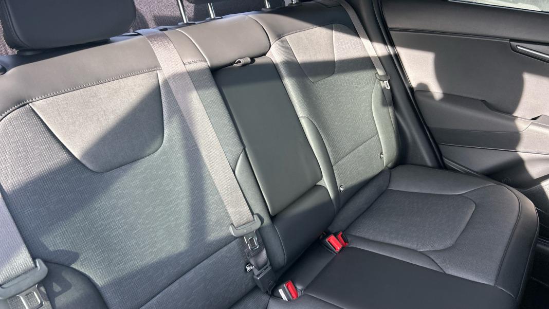 Kia Niro 1.6 GDi HEV 95kW (129CV) Emotion
