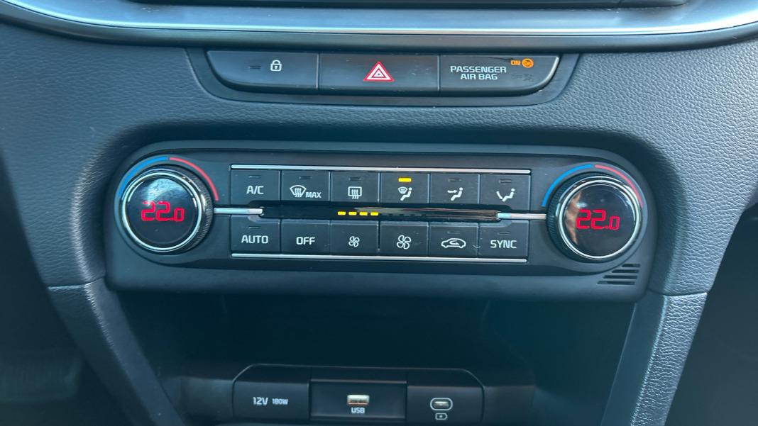 Kia Xceed 1.5 MHEV iMT Drive 103kW (140CV) DCT