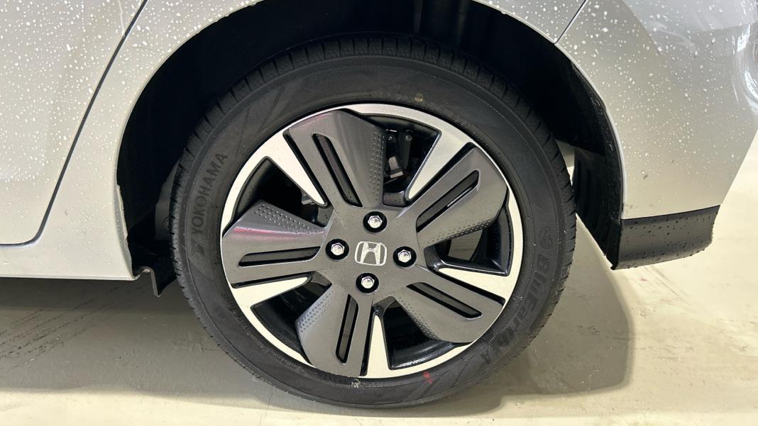 Honda Jazz 1.5 i-MMD ADVANCE