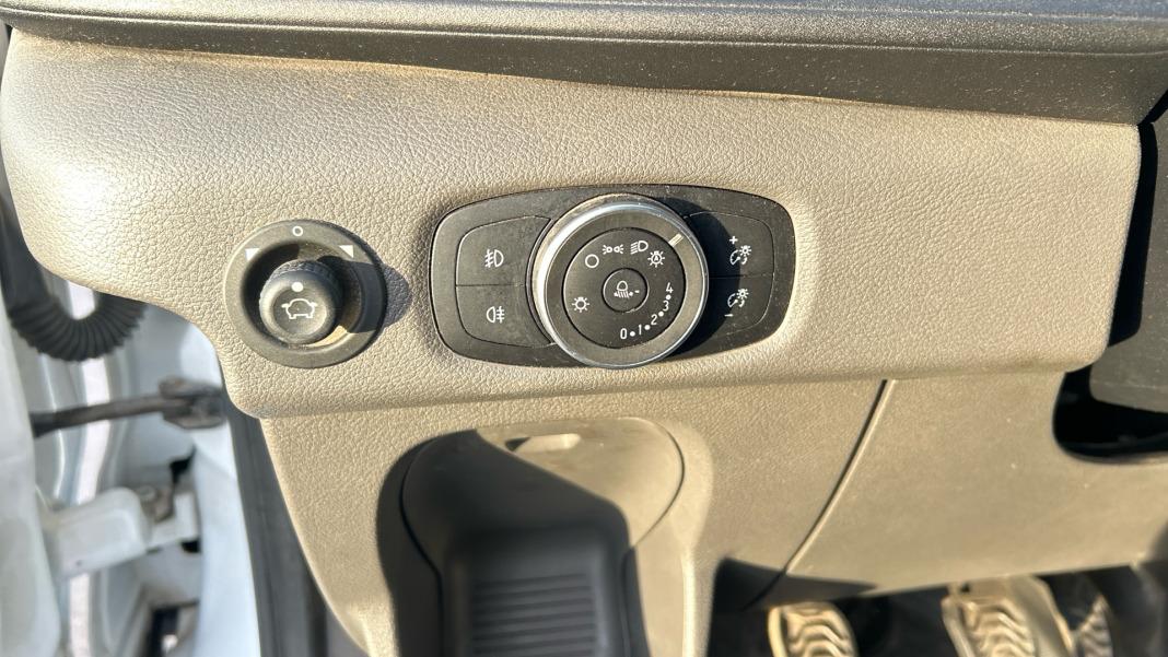 Ford Transit 350 96kW L3H2 Van Trend FWD