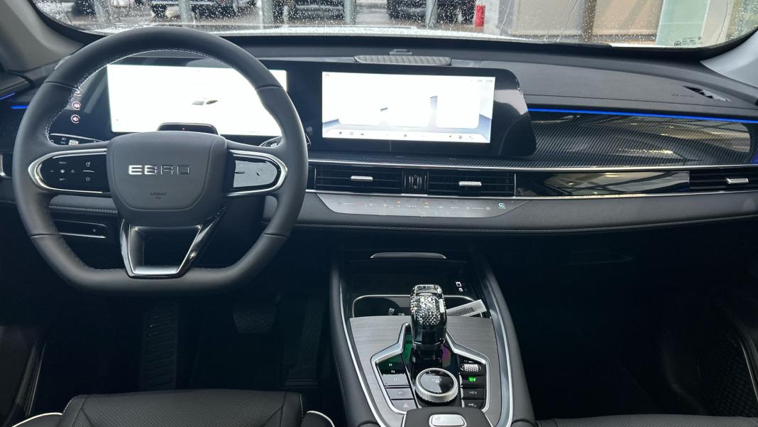 EBRO S700 1.5 TGDI PHEV Premium E-CVT