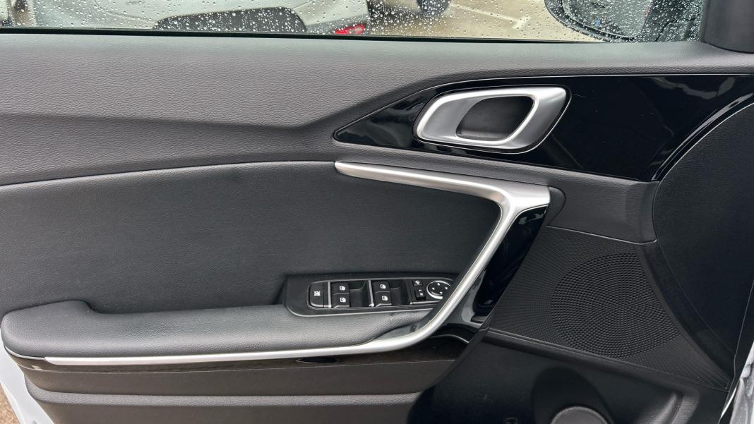 Kia Xceed 1.6 GDi PHEV 104kW (141CV) eMotion