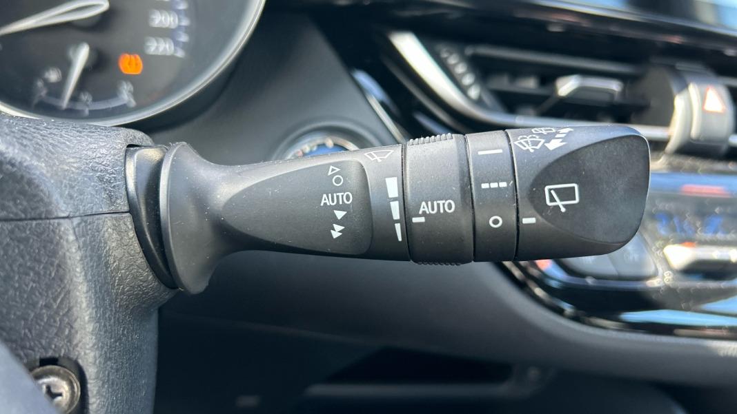 Toyota C-hr 1.8 125H Active