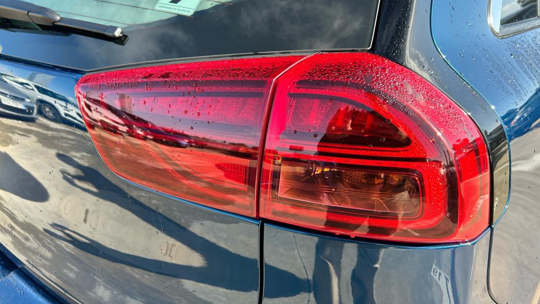 Kia Niro 1.6 GDi HEV 104kW (141CV) Drive
