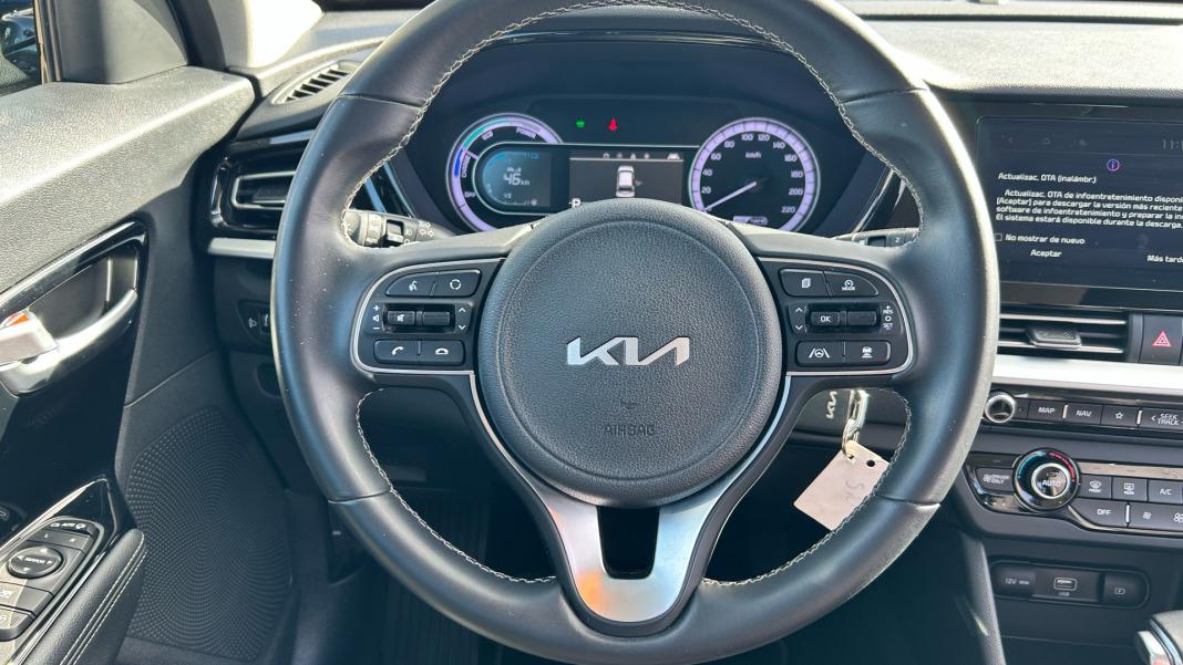 Kia Niro 1.6 GDi HEV 104kW (141CV) Drive