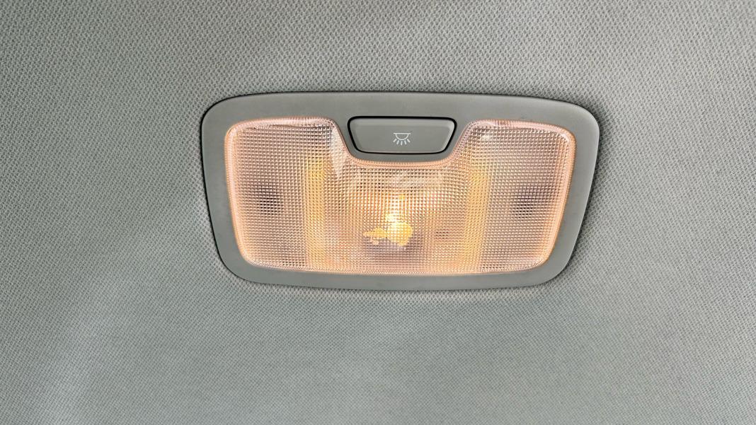 Kia Niro 1.6 GDi HEV 104kW (141CV) Drive