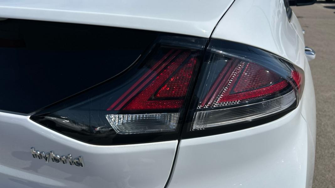 Hyundai Ioniq 1.6 GDI HEV Tecno DCT