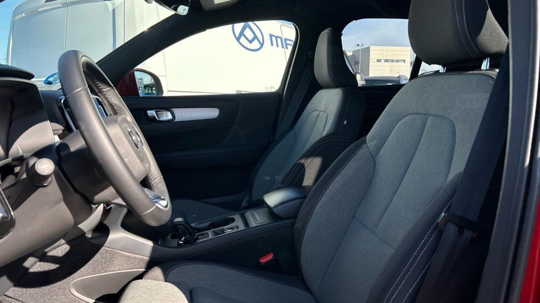 Volvo Xc40 2.0 B3 G Momentum Core Auto