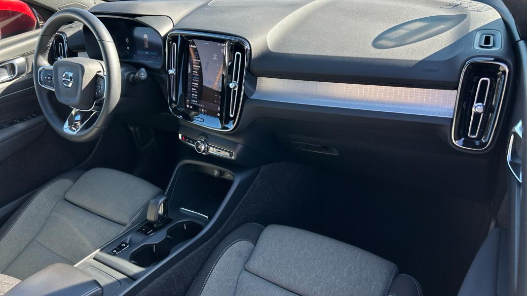 Volvo Xc40 2.0 B3 G Momentum Core Auto