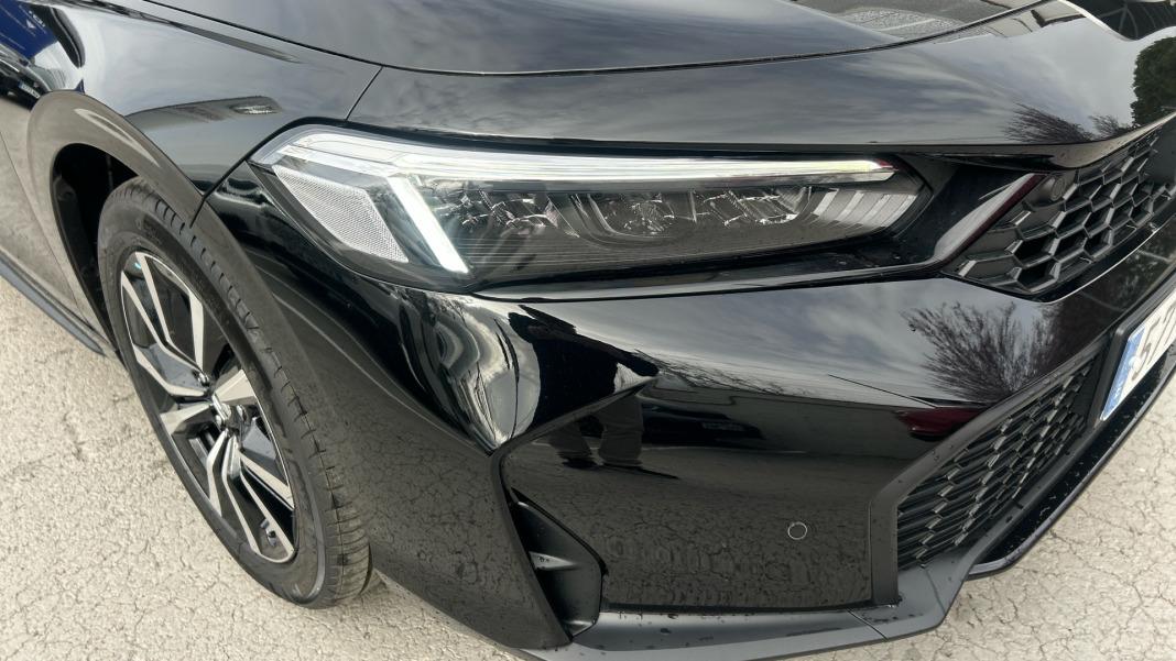 Honda Civic 2.0 i-MMD Elegance CVT