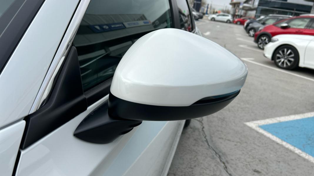 Honda Civic 2.0 i-MMD Elegance CVT