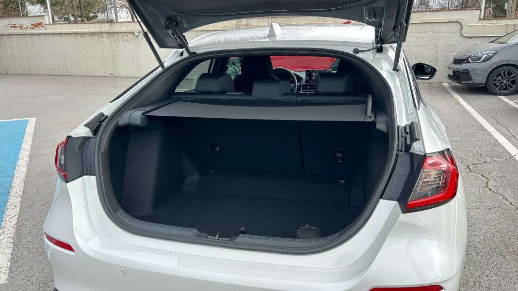 Honda Civic 2.0 i-MMD Elegance CVT