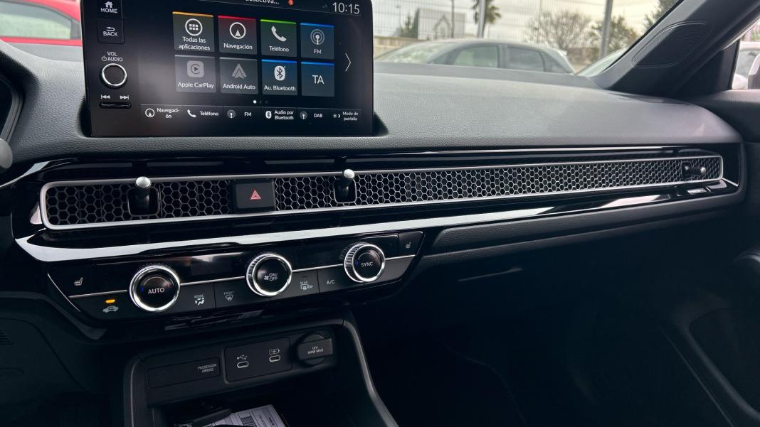 Honda Civic 2.0 i-MMD Elegance CVT