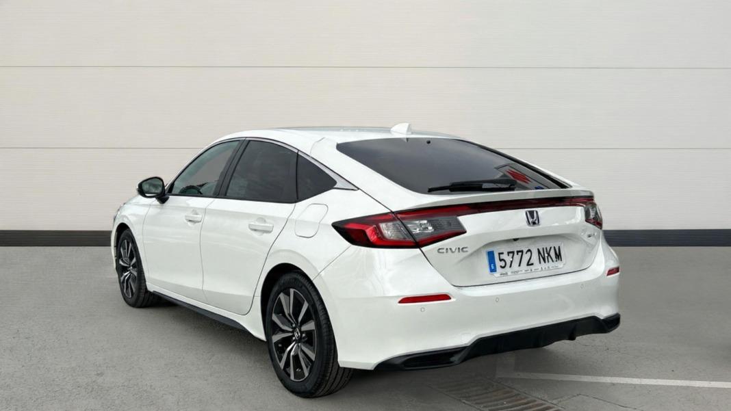 Honda Civic 2.0 i-MMD Elegance CVT