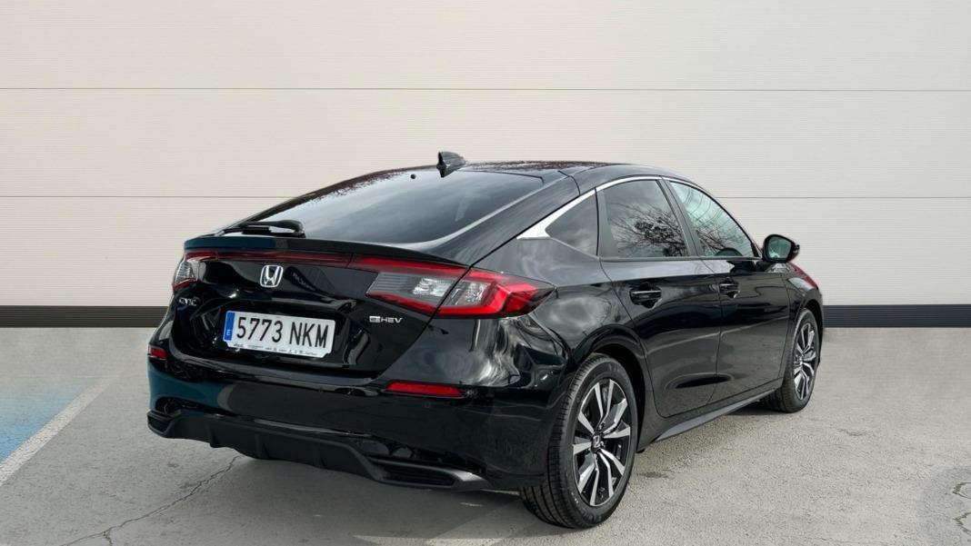 Honda Civic 2.0 i-MMD Elegance CVT