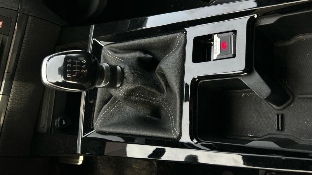 Opel Astra 1.2T XHT 96kW (130CV) GS