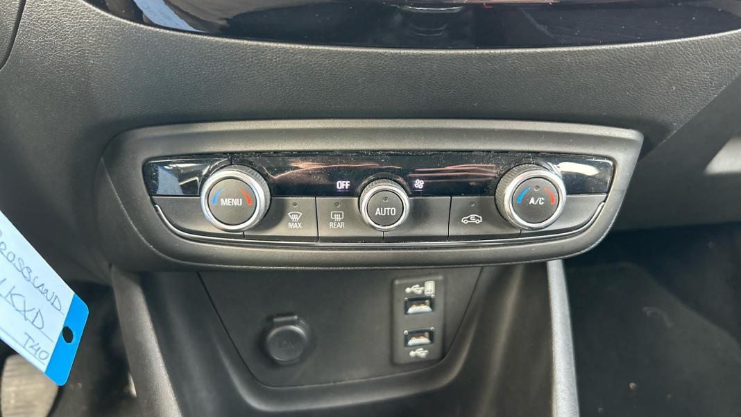 Opel Crossland X 1.2 81kW Design Line 120 Aniversario SS