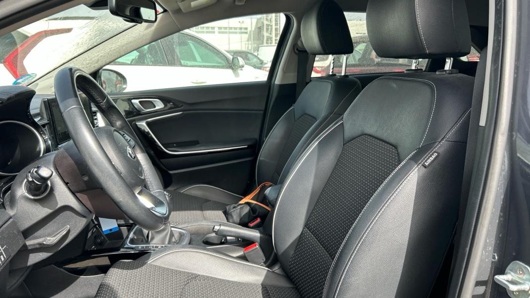 Kia Ceed 1.6 MHEV iMT 100kW (136CV) Tech