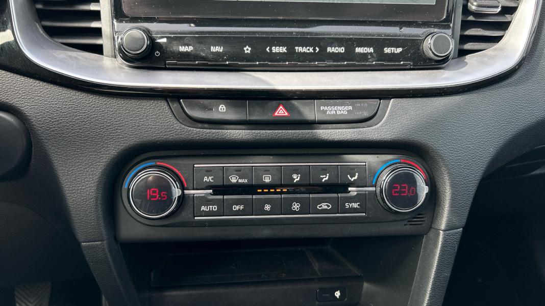 Kia Ceed 1.6 MHEV iMT 100kW (136CV) Tech