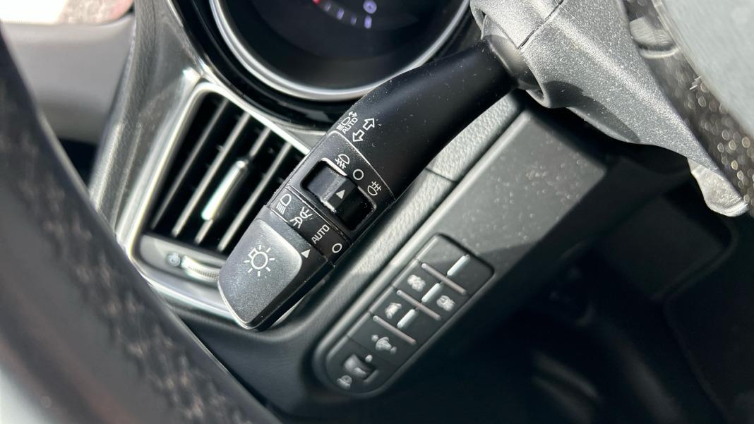 Kia Ceed 1.6 MHEV iMT 100kW (136CV) Tech