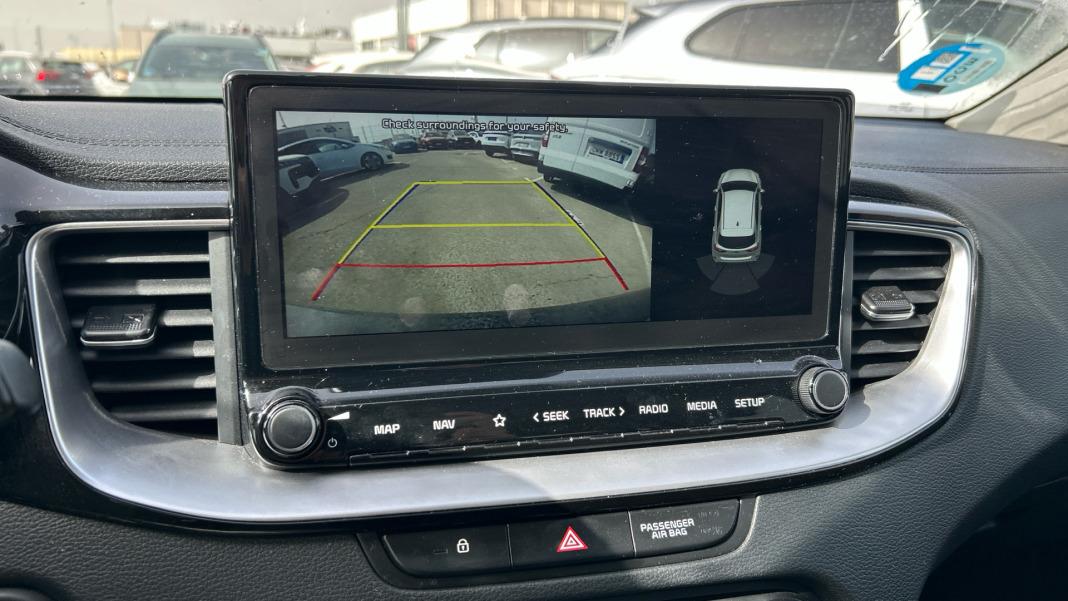 Kia Ceed 1.6 MHEV iMT 100kW (136CV) Tech