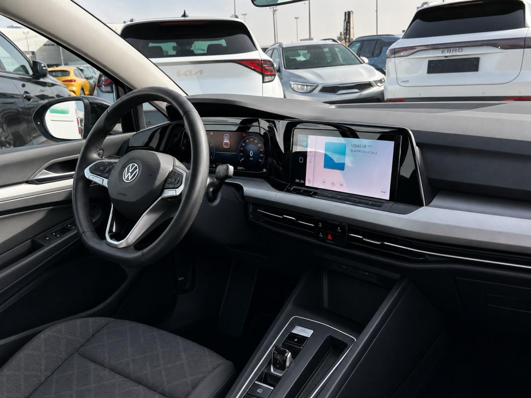Volkswagen Golf Life 1.0 eTSI 81kW (110CV) DSG