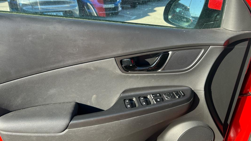 Hyundai Kona 1.6 GDI HEV Tecno Red DT
