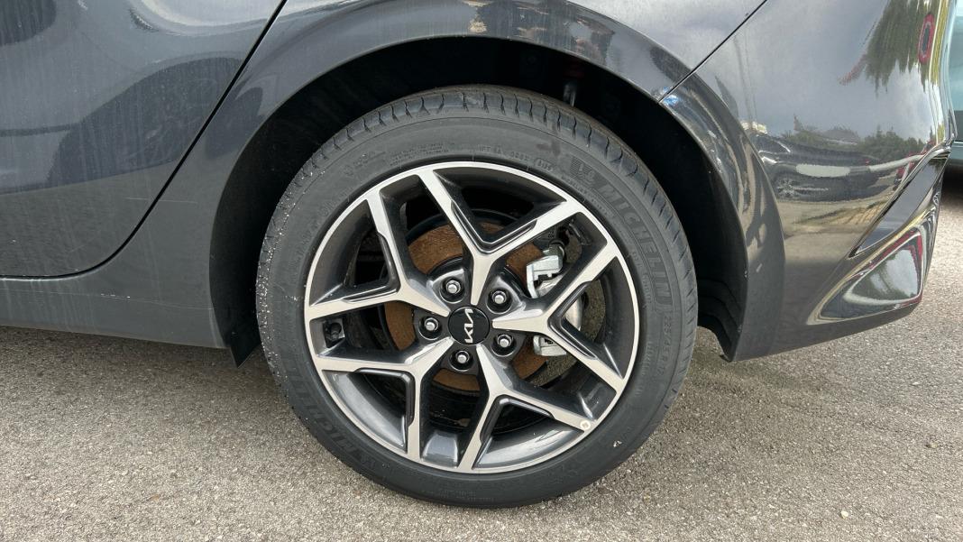 Kia Ceed 1.5 MHEV 103kW (140CV) Tech DCT