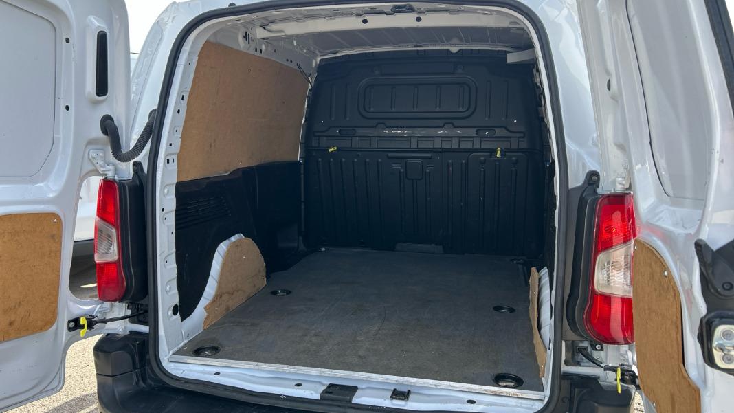 Opel Combo Cargo XL 1000kg Diesel 1.5 100HP SS MT