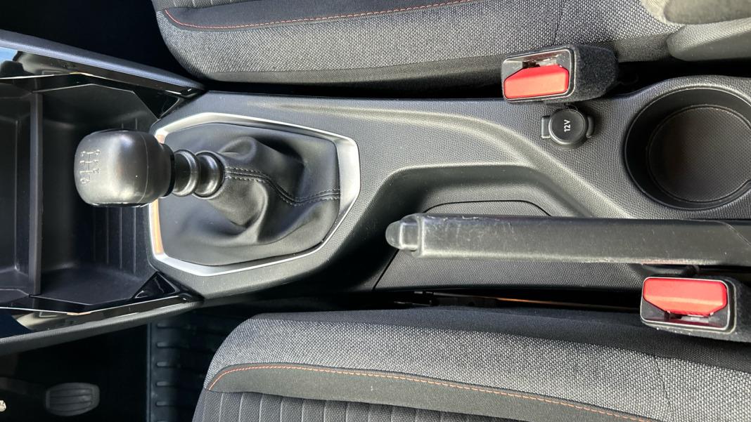 Peugeot 2008 Active Pack Puretech 100 SS BVM6