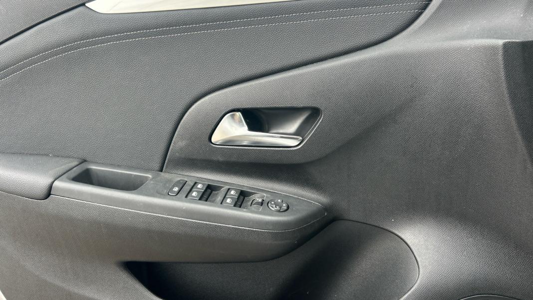 Opel Corsa 1.2T XHL 74kW (100CV) GS