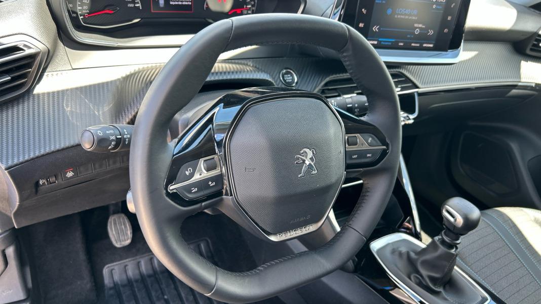 Peugeot 2008 Allure Puretech 100 SS BVM6