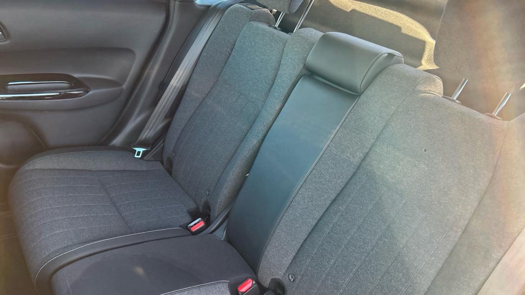 Honda Jazz 1.5 i-MMD ELEGANCE