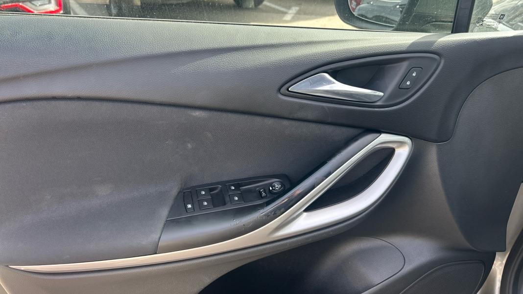 Opel Astra 1.4T SHT 107kW Business Elegance CVT ST