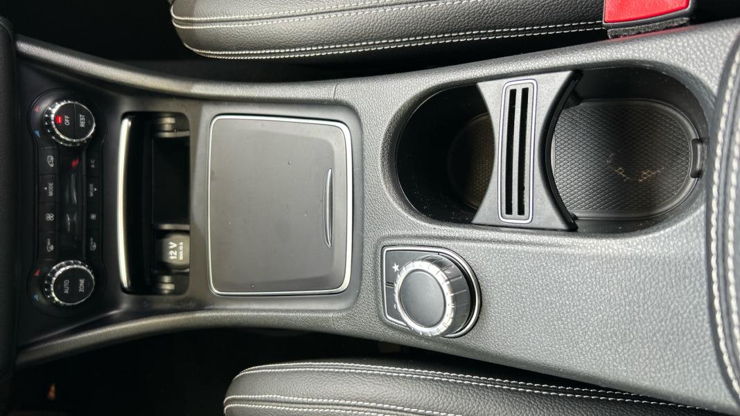 Mercedes-Benz Clase Gla GLA 180
