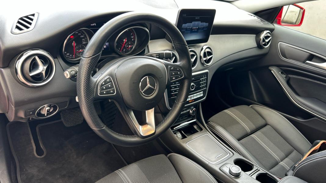 Mercedes-Benz Clase Gla GLA 180