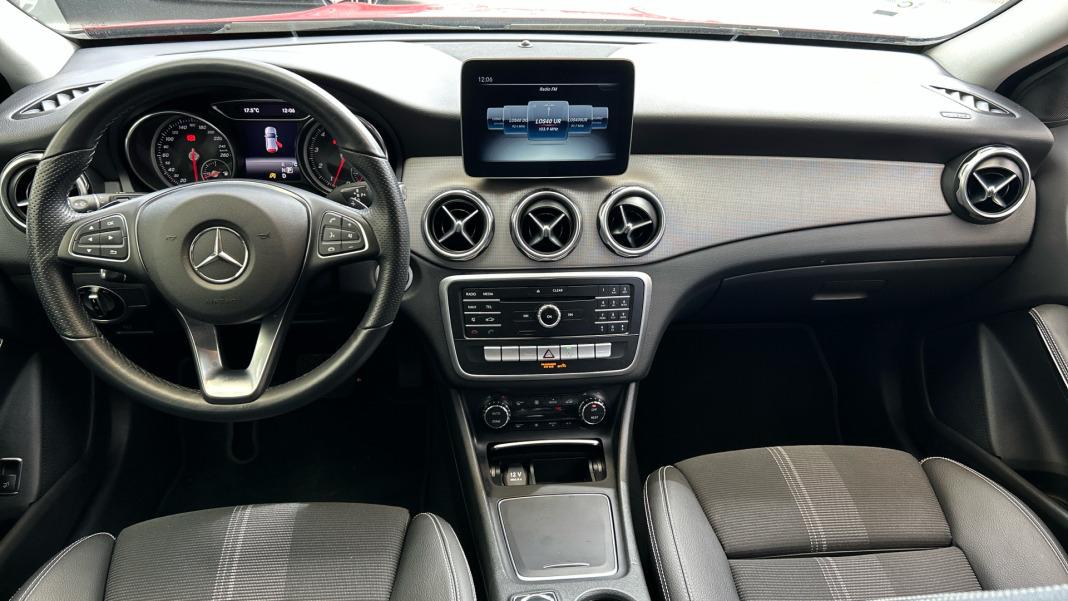 Mercedes-Benz Clase Gla GLA 180