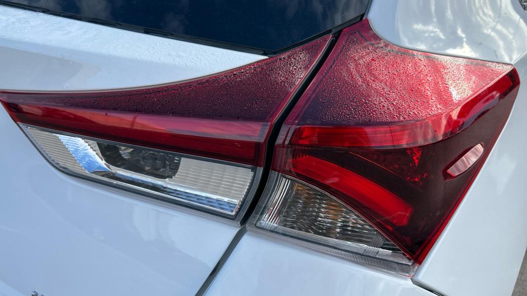 Toyota Auris 1.8 140H Hybrid Feel! Edition