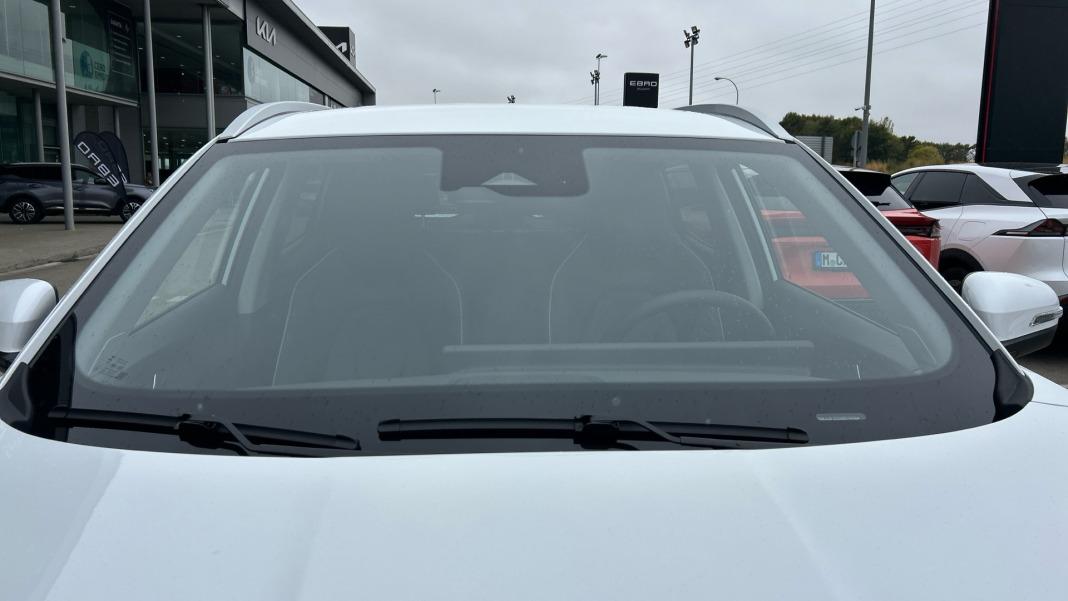 EBRO S400 1.5 DHE HEV Excellence CVT