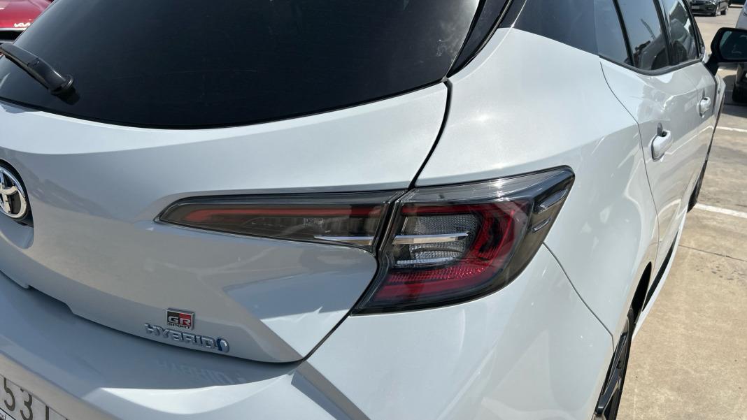Toyota Corolla 2.0 180H GR-SPORT E-CVT