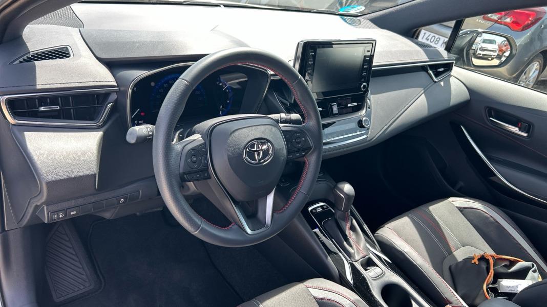 Toyota Corolla 2.0 180H GR-SPORT E-CVT