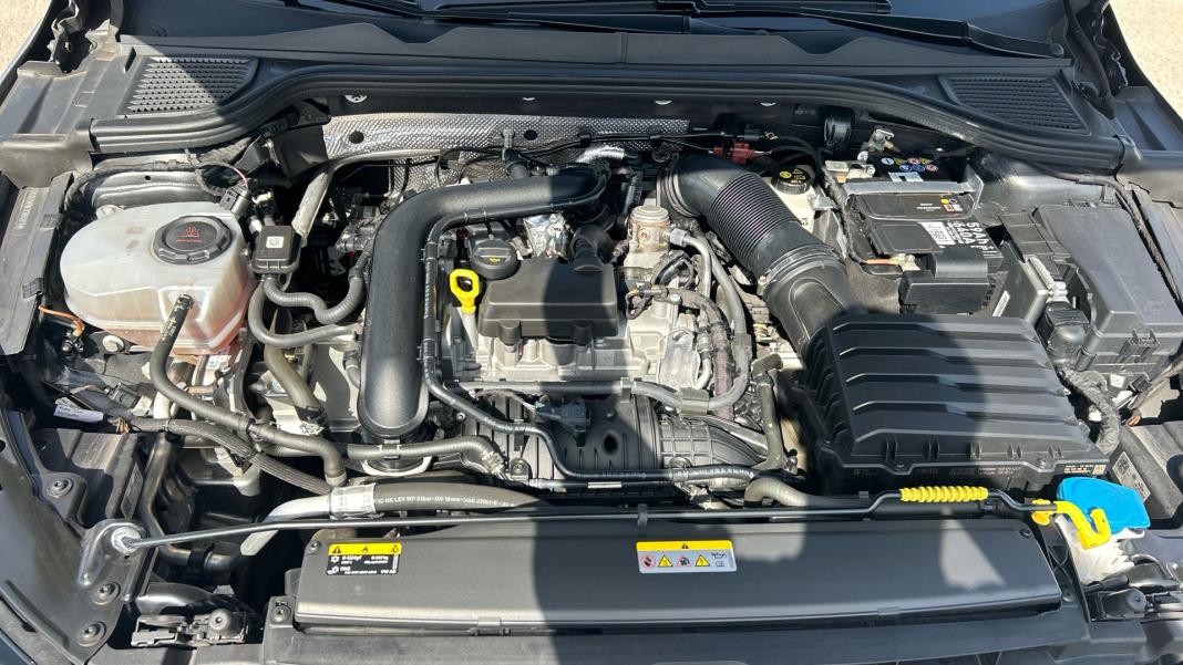 Volkswagen Golf Life 1.0 eTSI 81kW (110CV) DSG
