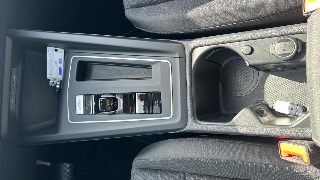 Volkswagen Golf Life 1.0 eTSI 81kW (110CV) DSG