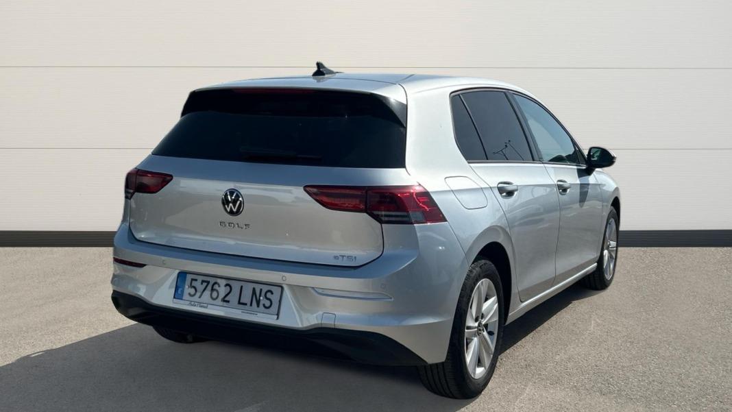 Volkswagen Golf Life 1.0 eTSI 81kW (110CV) DSG