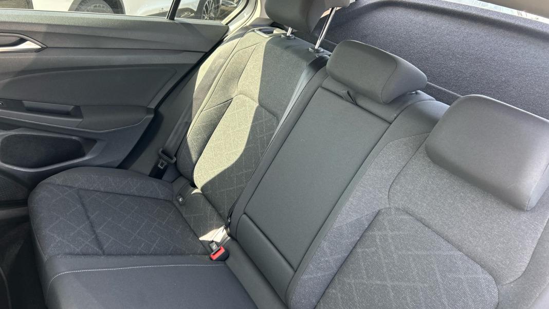 Volkswagen Golf Life 1.0 eTSI 81kW (110CV) DSG