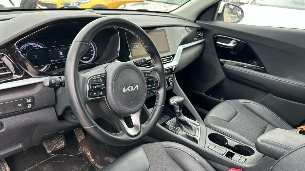 Kia Niro 1.6 GDi HEV 104kW (141CV) Drive
