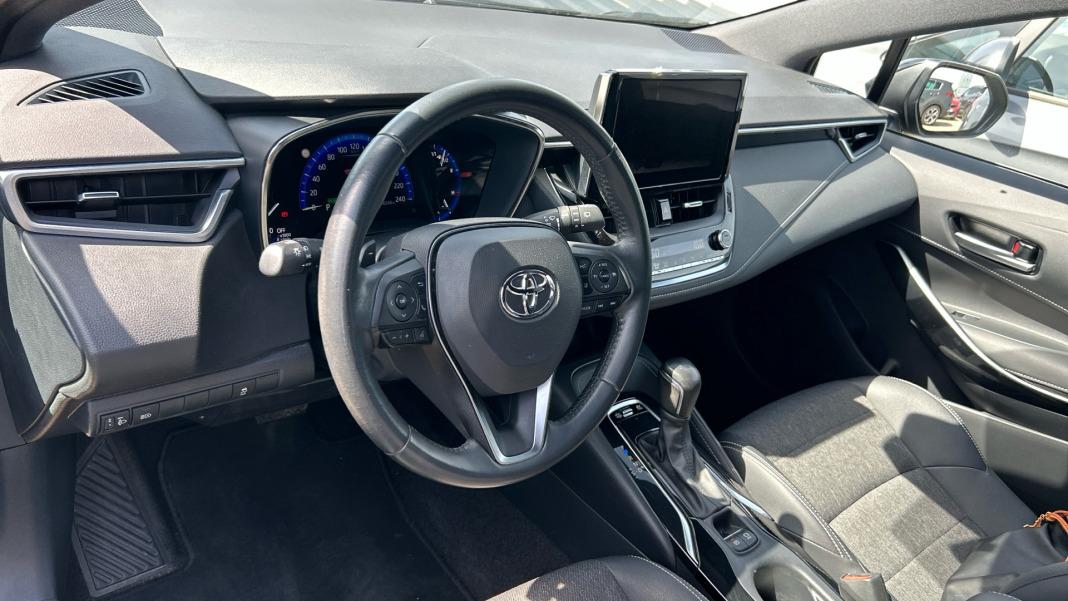 Toyota Corolla 2.0 180H STYLE E-CVT TOURING SPORT